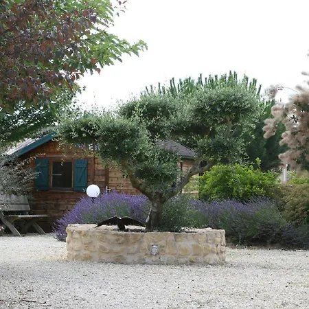 База отдыха Domaine De La Bessede Saint-Pardoux-et-Vielvic