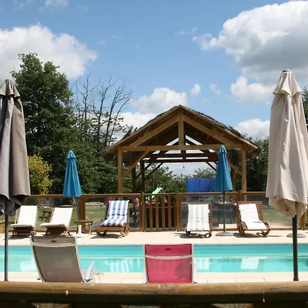 Domaine De La Bessede 3* Saint-Pardoux-et-Vielvic